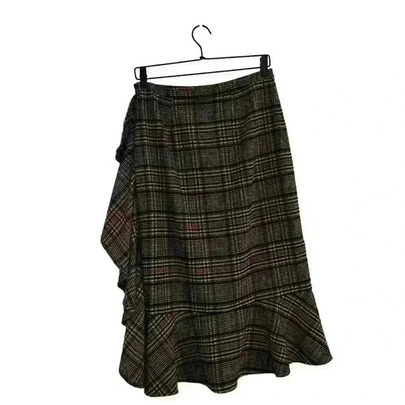 Leith Plaid Soft Tweed Midi Flare Skirt with Asymmetrical Ruffle Size Small - Picture 6 of 7